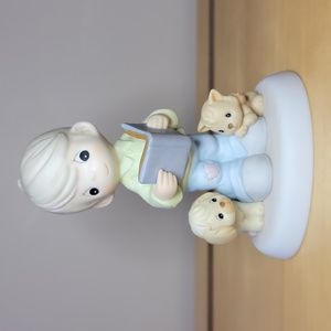 2000 Precious Moments "A Godchild To My Heart" Figurine